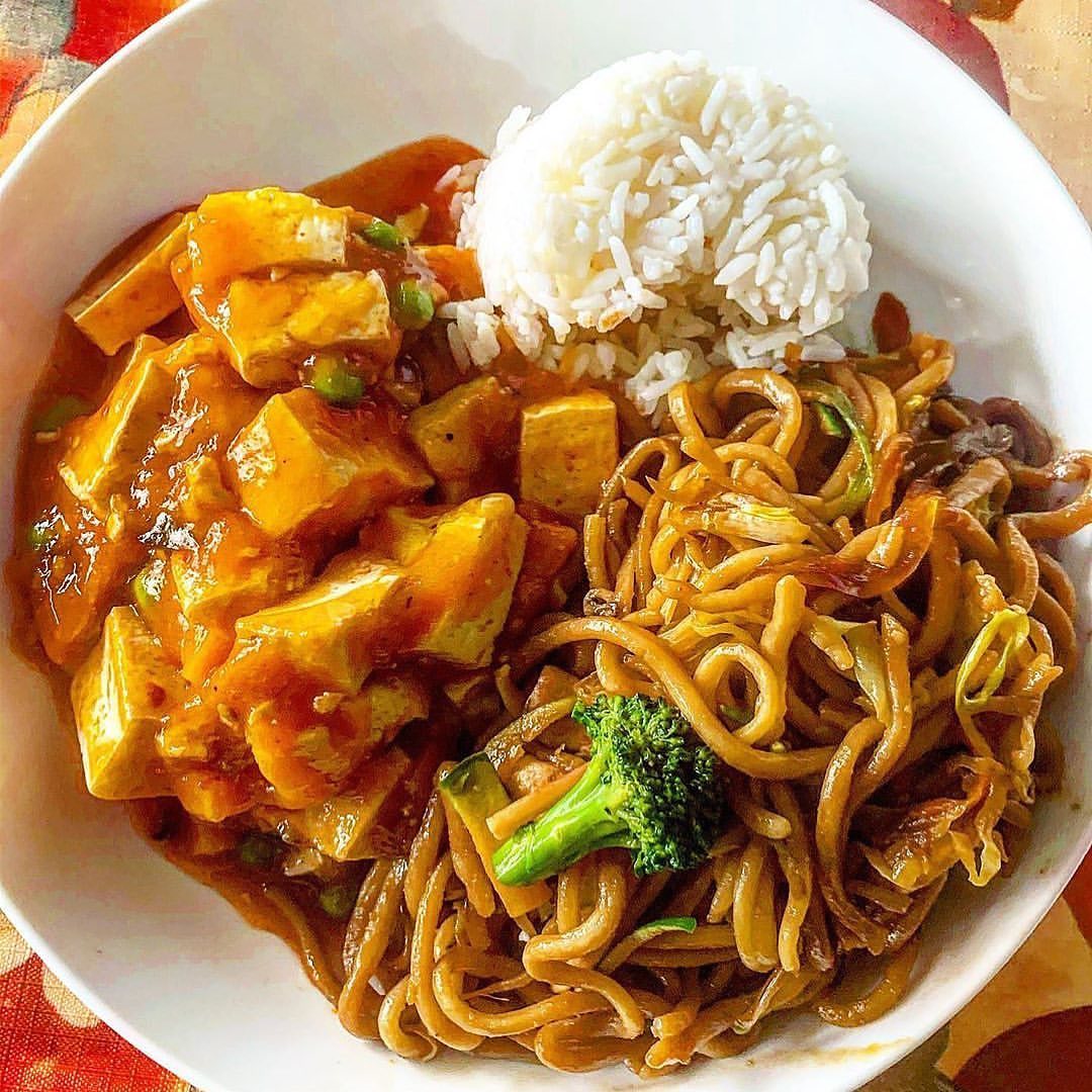 MAPO TOFU, CHOW MEIN, AND RICE! 😊
